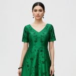 Elegant V-Neck Evening Gown - Image 5