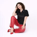 Bright and cheerful in fuchsia blouse - Image 8